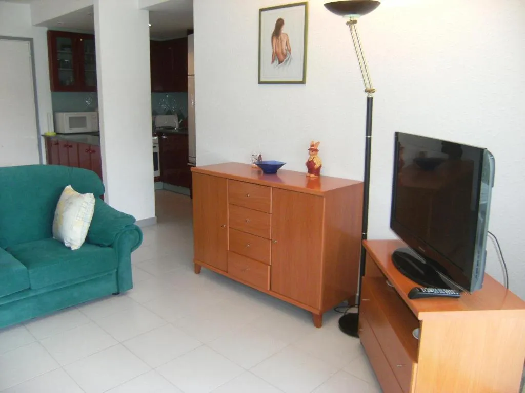 APARTMENT POOL VIEW TWO BEDROOMS Room, Illa Mar d'Or, Costa Brava