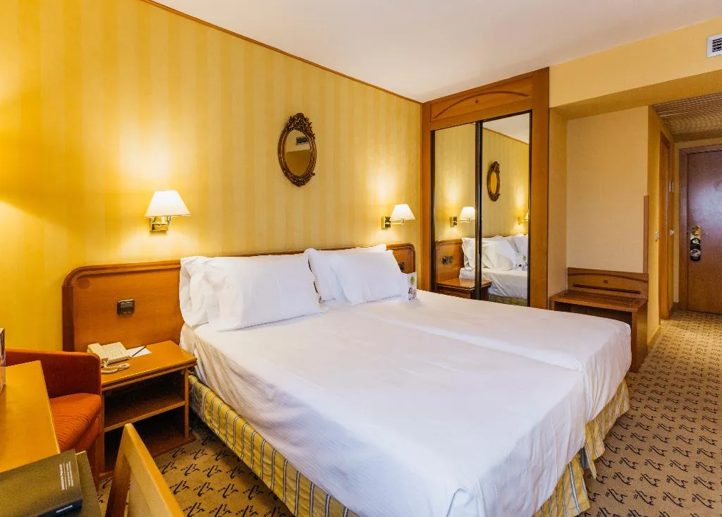 DOUBLE ECONOMY Room, Alda Río Tormes, Madrid