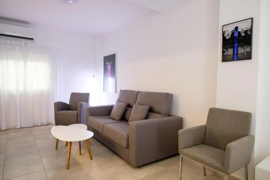 Room, S'Alamera Suites Hotel & Apartments, Ibiza