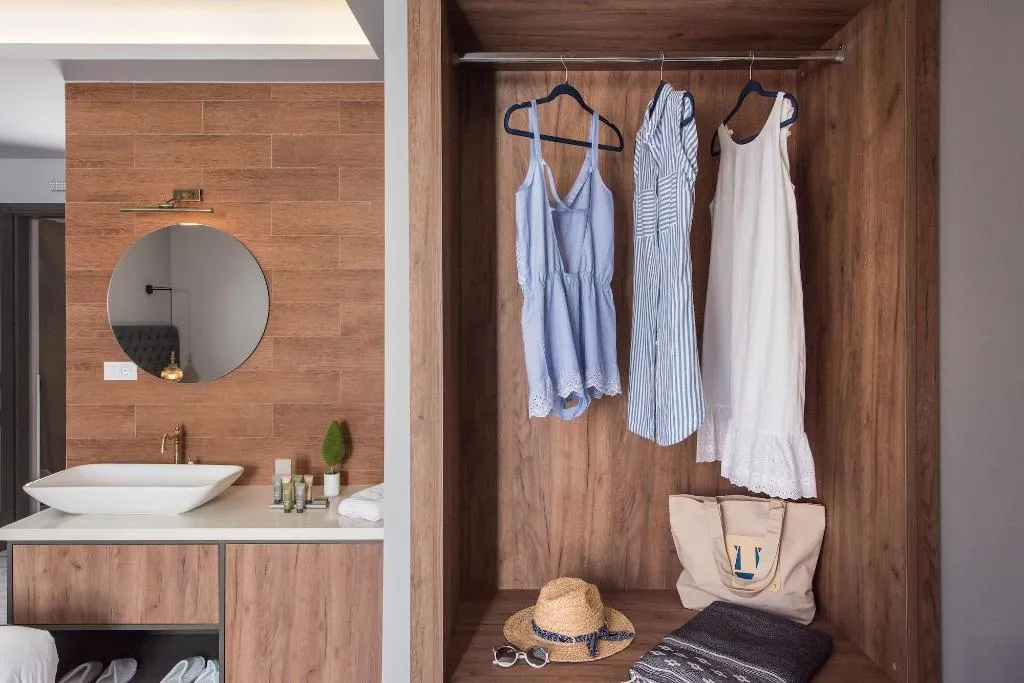 Room, Minaret Suites & Apartments, Crete