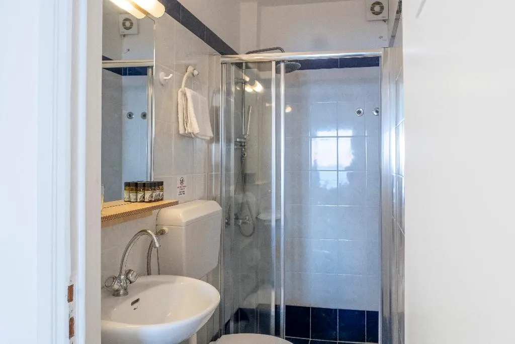 APARTMENT SEA VIEW Room, Meli Apartments & Villas, Kalamata