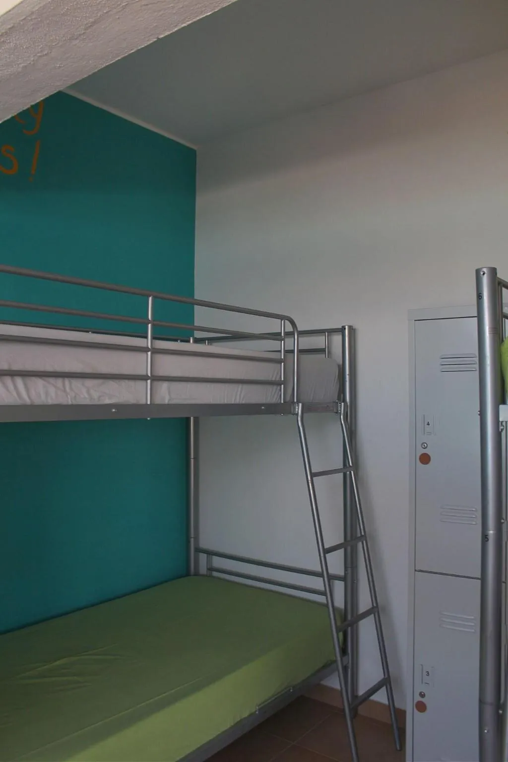 Room, Faro Beach Life Hostel, Algarve