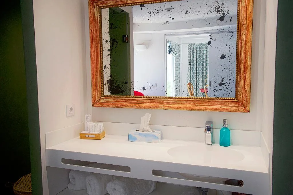 APARTMENT DELUXE Room, Overland Suites Catedral Luxury Apartments, Seville