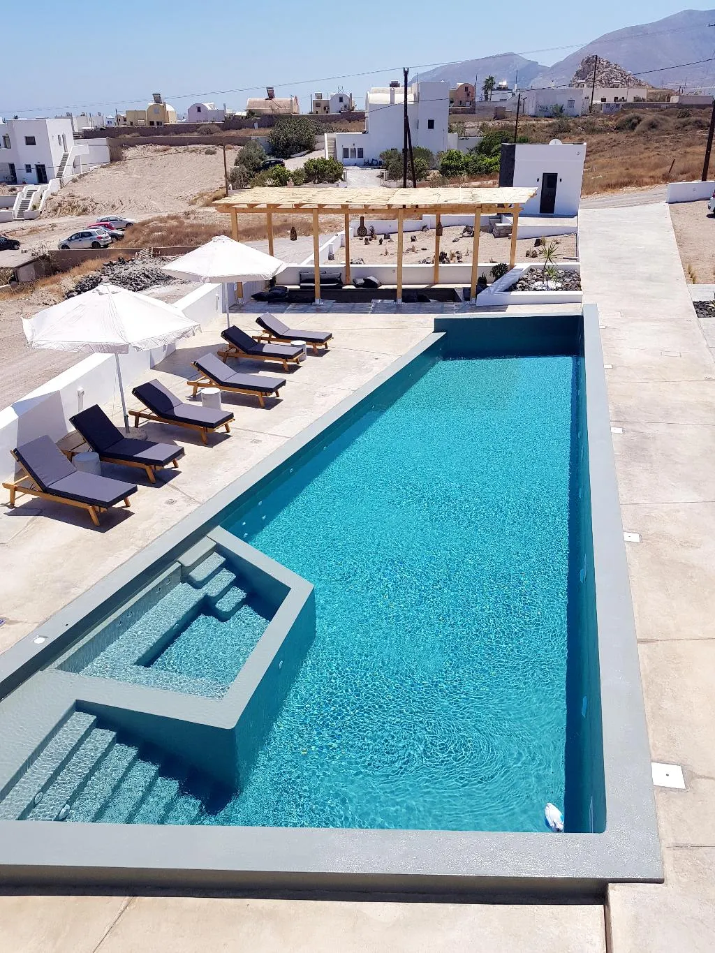 Pool, MyLithos Suites, Santorini