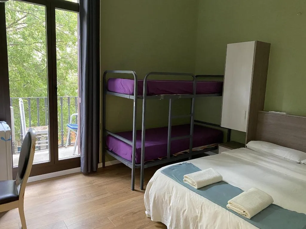 Room, Break BCN - Hostal & Coffeebar, Barcelona