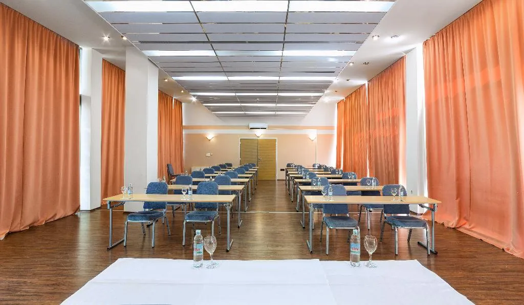 Conferences, Olympia, Split