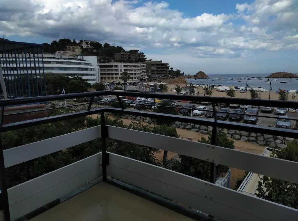 Room, Corisco, Costa Brava