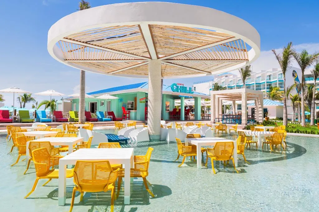 Restaurant, Margaritaville Island Reserve Riviera Maya, Cancun Area