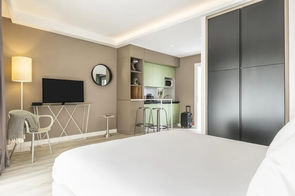 STUDIO CAPACITY 3 Room, Aparthotel Adagio Rome Vatican, Rome
