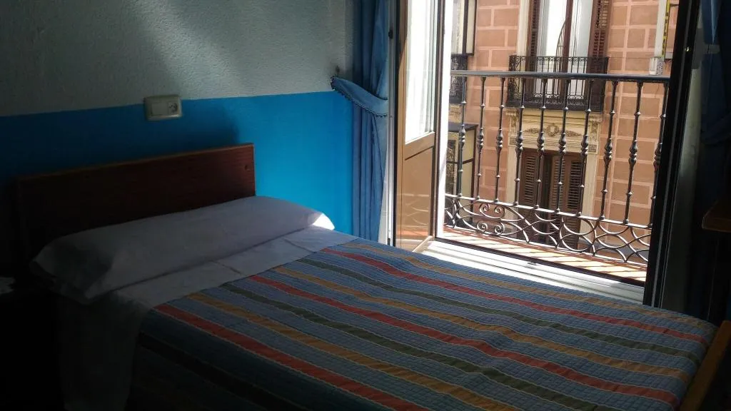 TWIN STANDARD Room, Hostal Palacios Fuencarral, Madrid