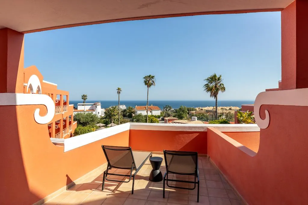 TWIN SEA VIEW Room, Belavista da Luz, Algarve