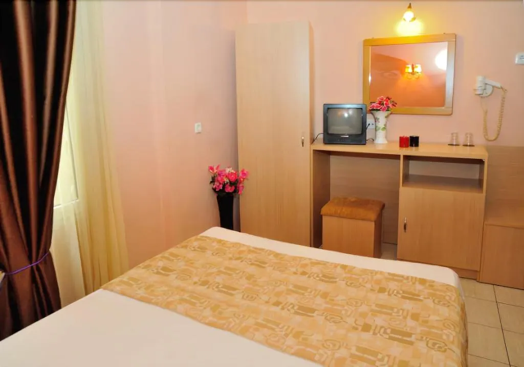 Room, Atlantis, Halkidiki