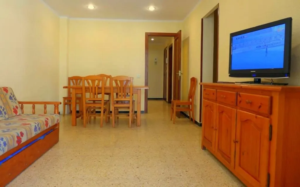 APARTMENT CAPACITY 6 TWO BEDROOMS Room, Iris - Bahia Dorada, Costa Dorada