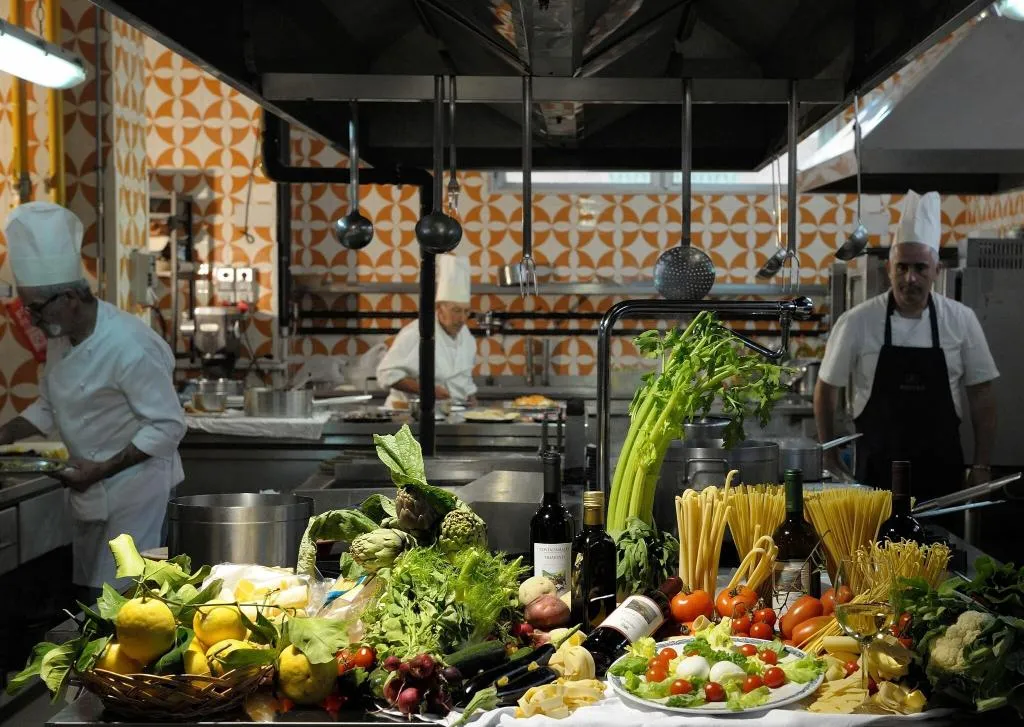 Restaurant, Pietra Di Luna, Naples