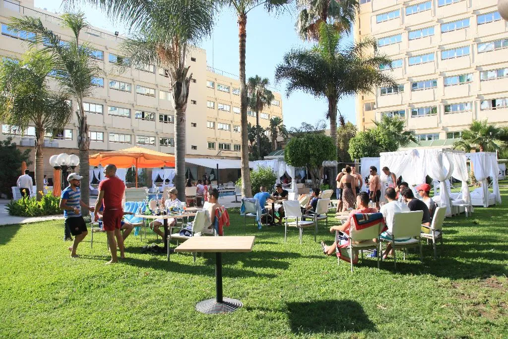 Pool, El Oumnia Puerto, Tangier