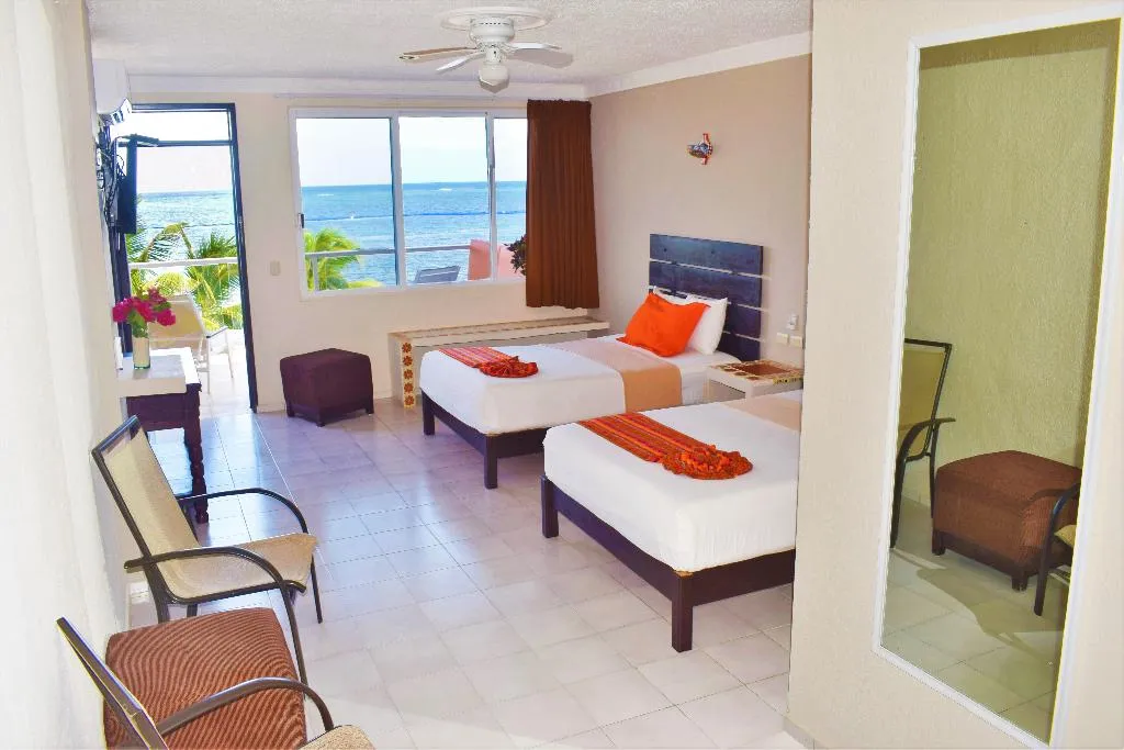 Room PREMIUM Room, Hacienda Morelos Beach Front Hotel, Cancun Area