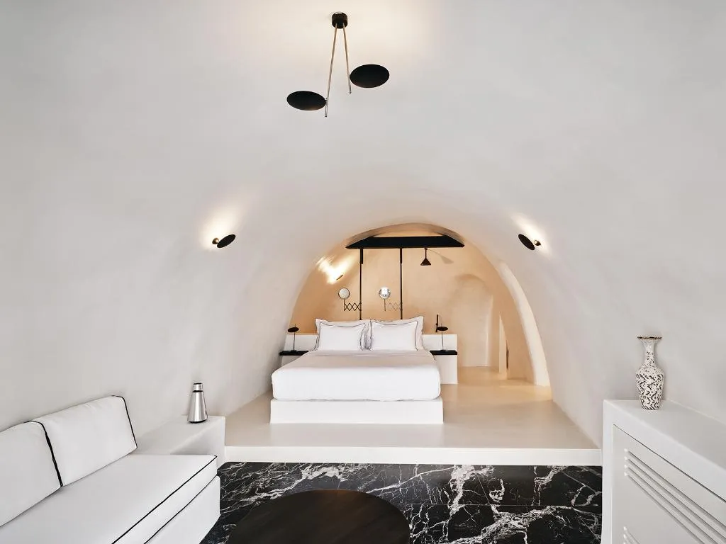 JUNIOR SUITE SEA VIEW Room, Abyss Santorini, Santorini