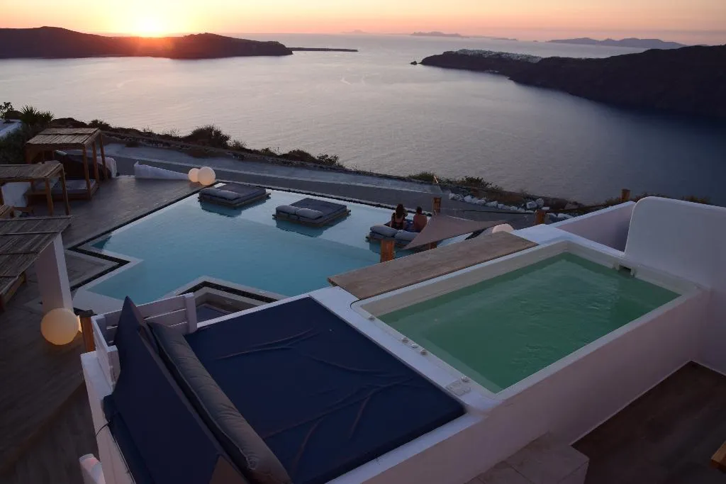 General view, Amaze Suites, Santorini