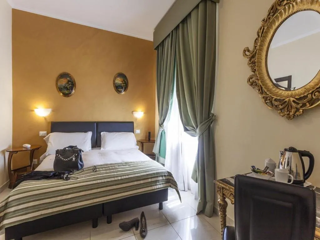 Room, Hotel Regina Giovanna, Rome