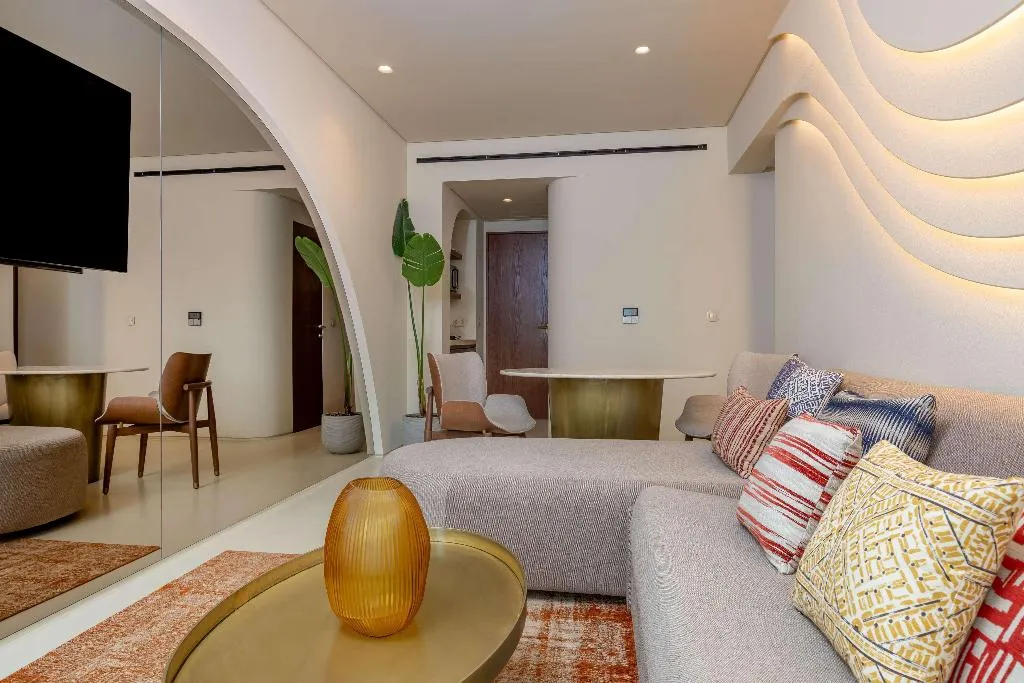 SUITE DELUXE SEA VIEW Room, Isla Brown Corinthia Resort & Spa, Curio Collect, Athens