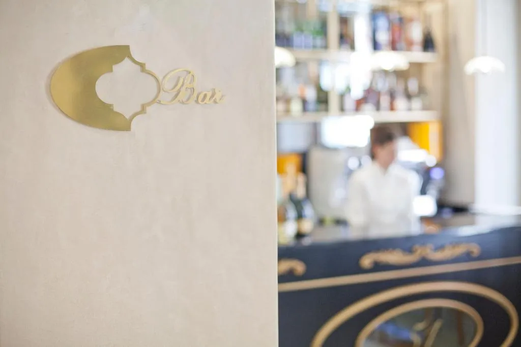 Bar, Gravina 51, Seville