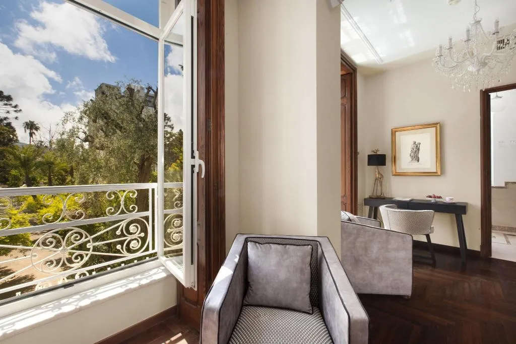 JUNIOR SUITE WITH JACUZZI Room, Relais Villa Savarese, Naples