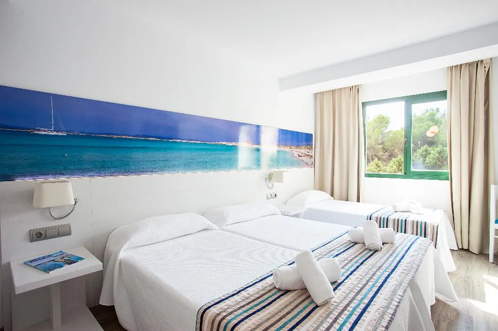TRIPLE STANDARD Room, Hotel Rosales Formentera, Ibiza