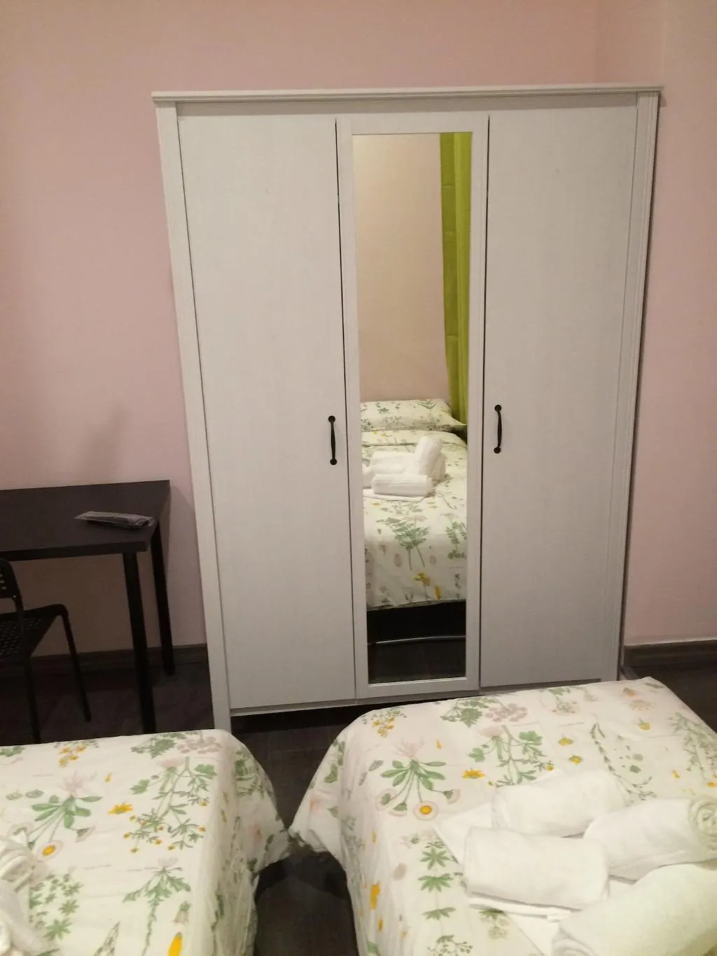 Room, The Roma House, Naples