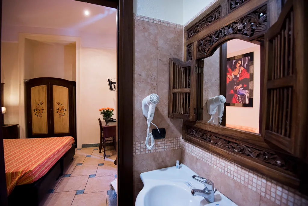 Room, Schilizzi, Naples