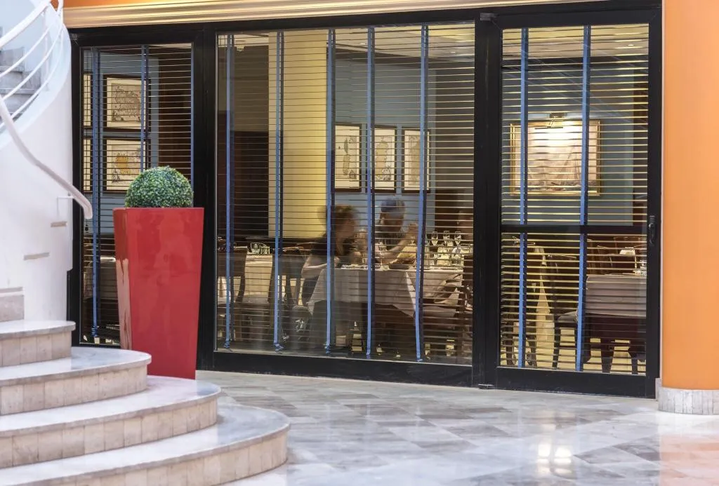 Terrace, Caesar's, Cagliari