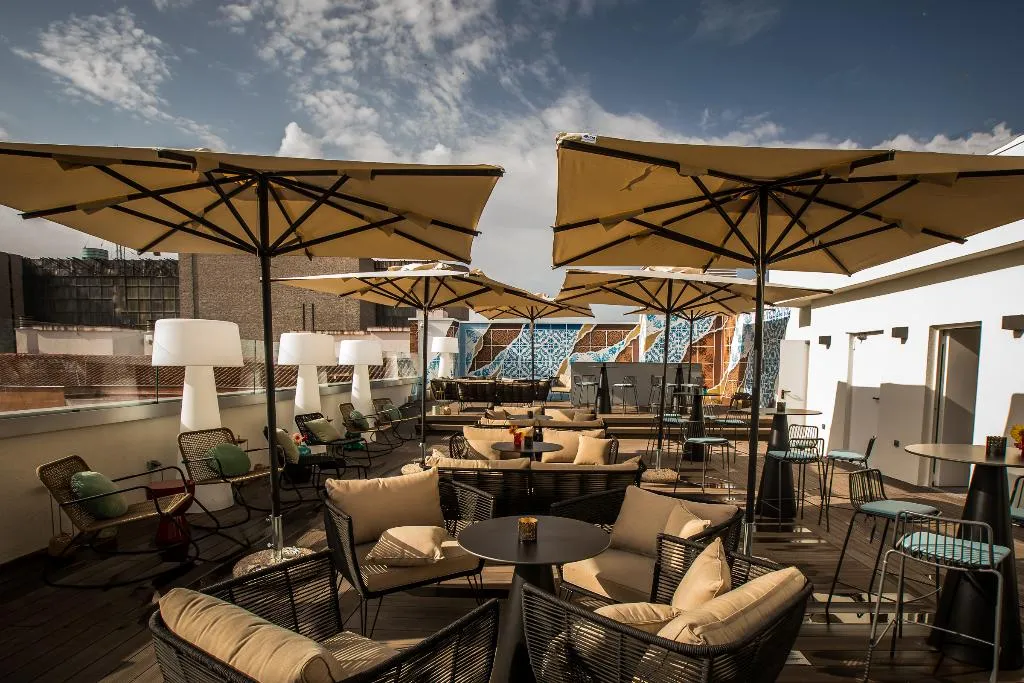 Terrace, NYX Hotel Madrid by Leonardo Hotels, Madrid