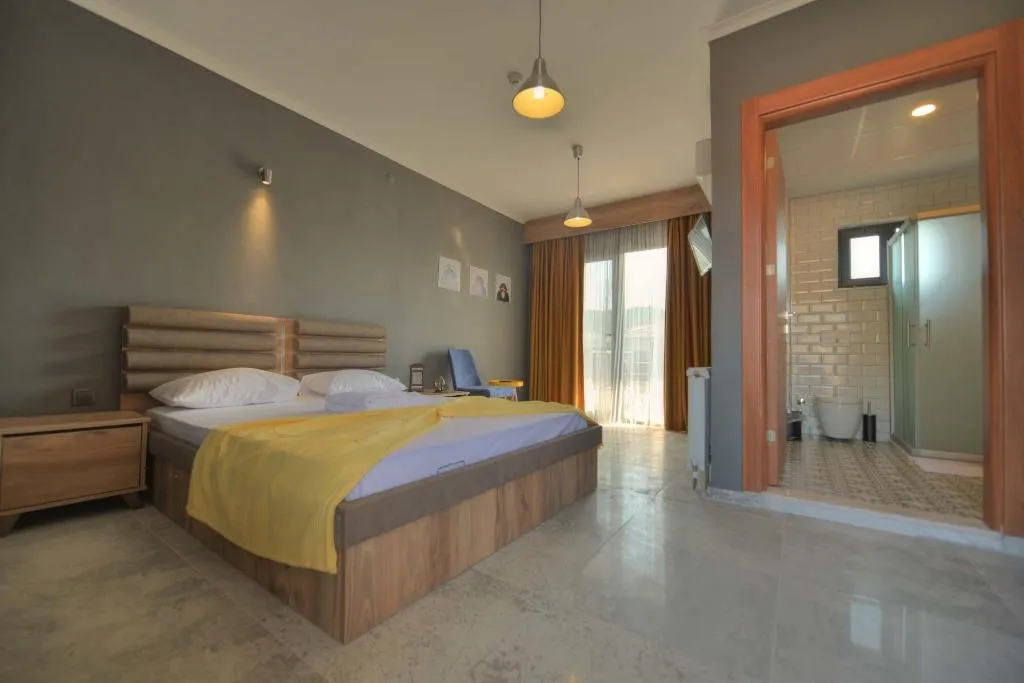 Room, Kulup Laka 1969, Izmir