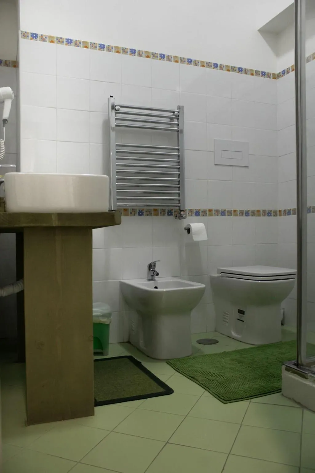 Room, Pomodoro B&B, Naples