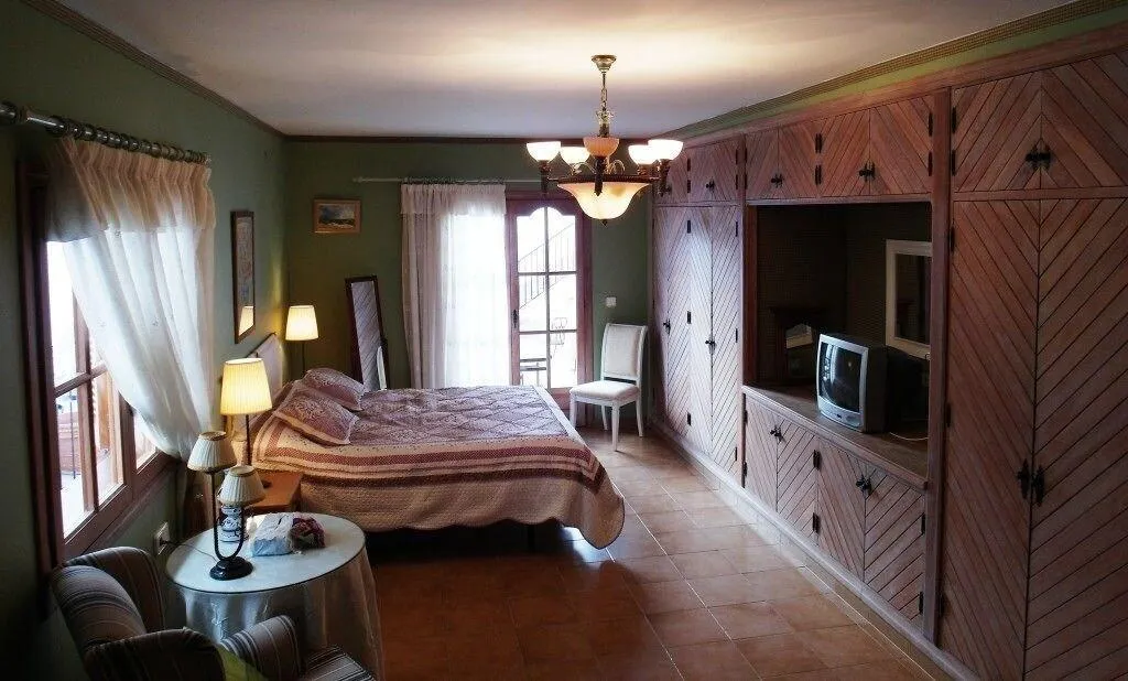 Room, Casa Roble B&B, Seville