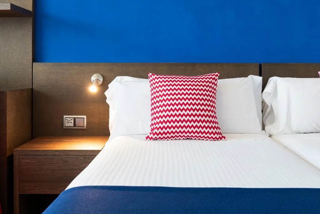 SINGLE SUPERIOR Room, Leonardo Royal Hotel Mallorca, Majorca