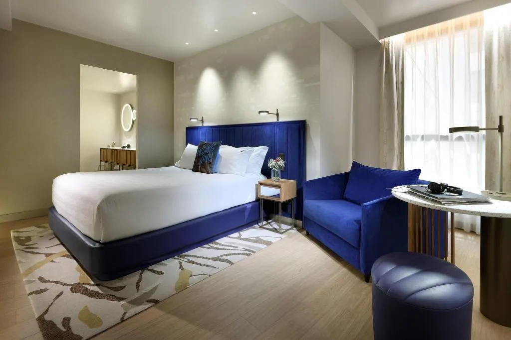 Room, Hard Rock Hotel Madrid, Madrid