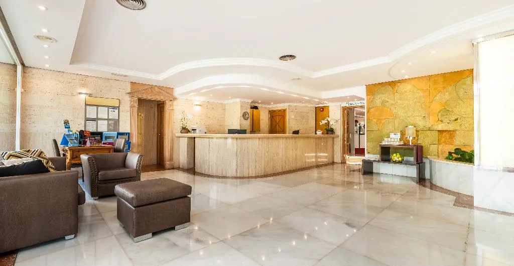 Lobby, Globales Palmanova Palace, Majorca