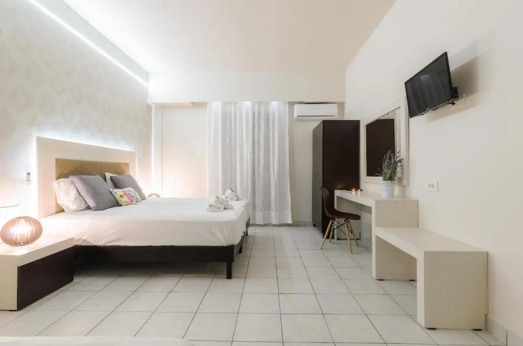 Room, Mouria Studios & Apartments, Zante