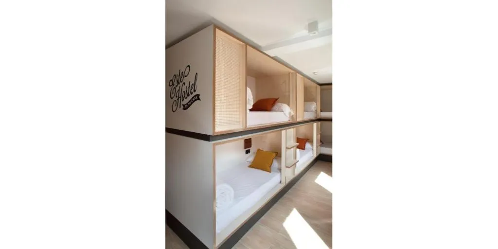 Bed in dormitory CAPACITY 6 WITH SHARED BATHROOM Room, Toc Hostel Barcelona, Barcelona