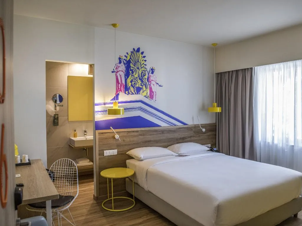 Double or Twin WITH DOUBLE BED Room, Ibis Styles Athens Routes, Athens