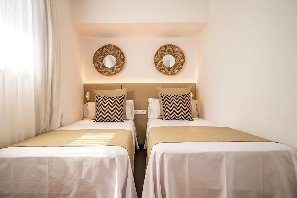 APARTMENT TWO BEDROOMS Room, Migjorn Ibiza Suites And Spa, Ibiza
