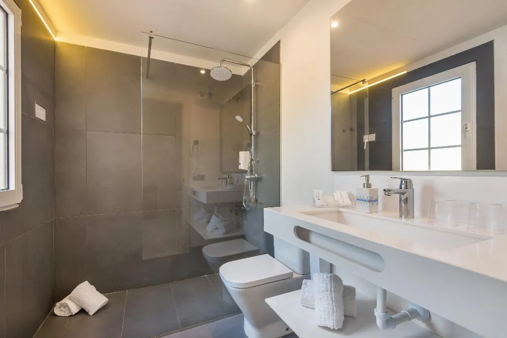 Double or Twin STANDARD Room, Hotel Menorca Patricia, Menorca