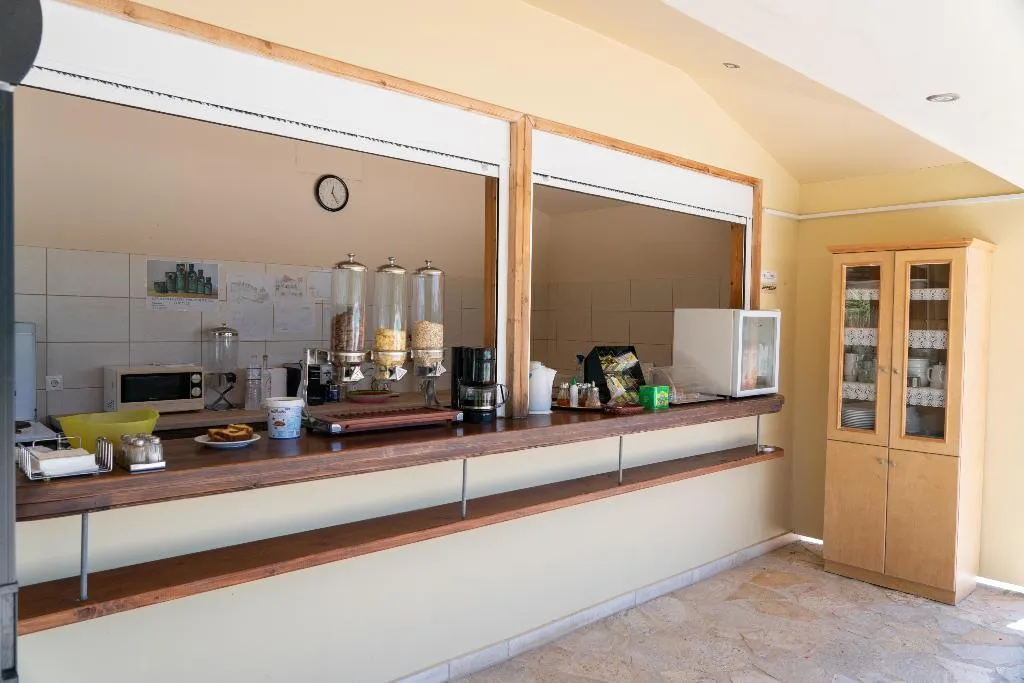 Bar, Aggelina's Apartments, Kefallinia