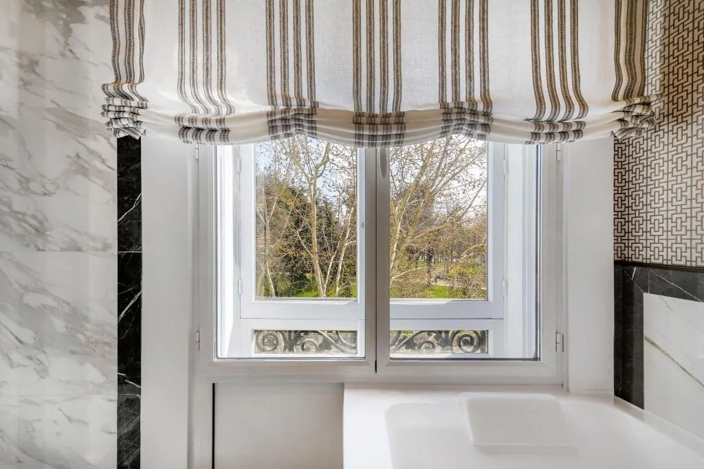 Room, AC Hotel Palacio del Retiro Autograph Collection, Madrid