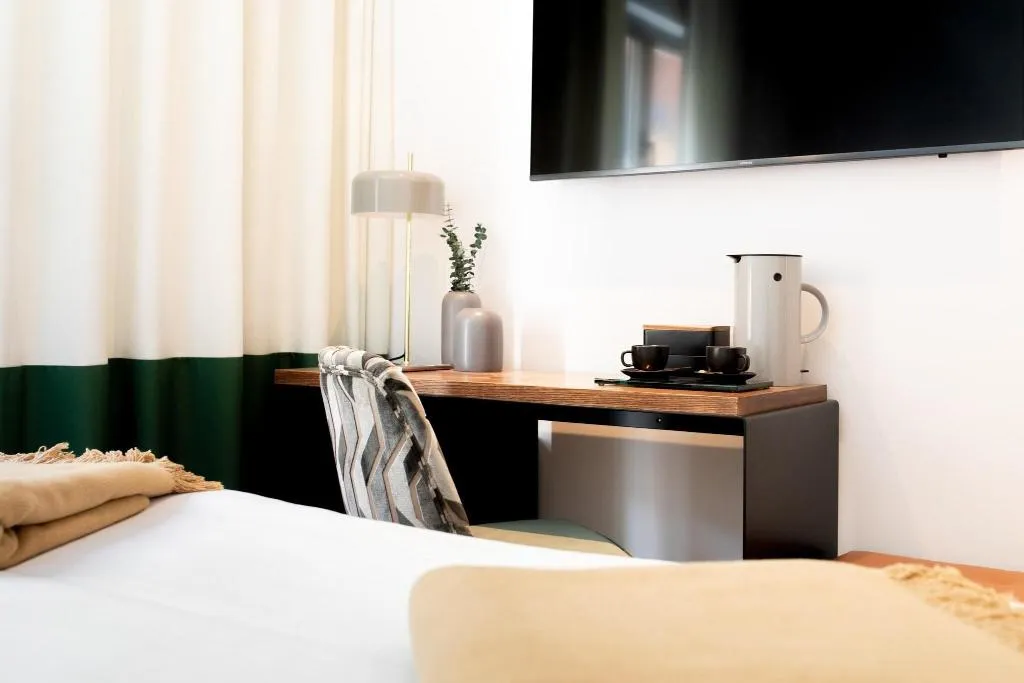 DOUBLE SUPERIOR Room, Hotel Cosmo, Valencia