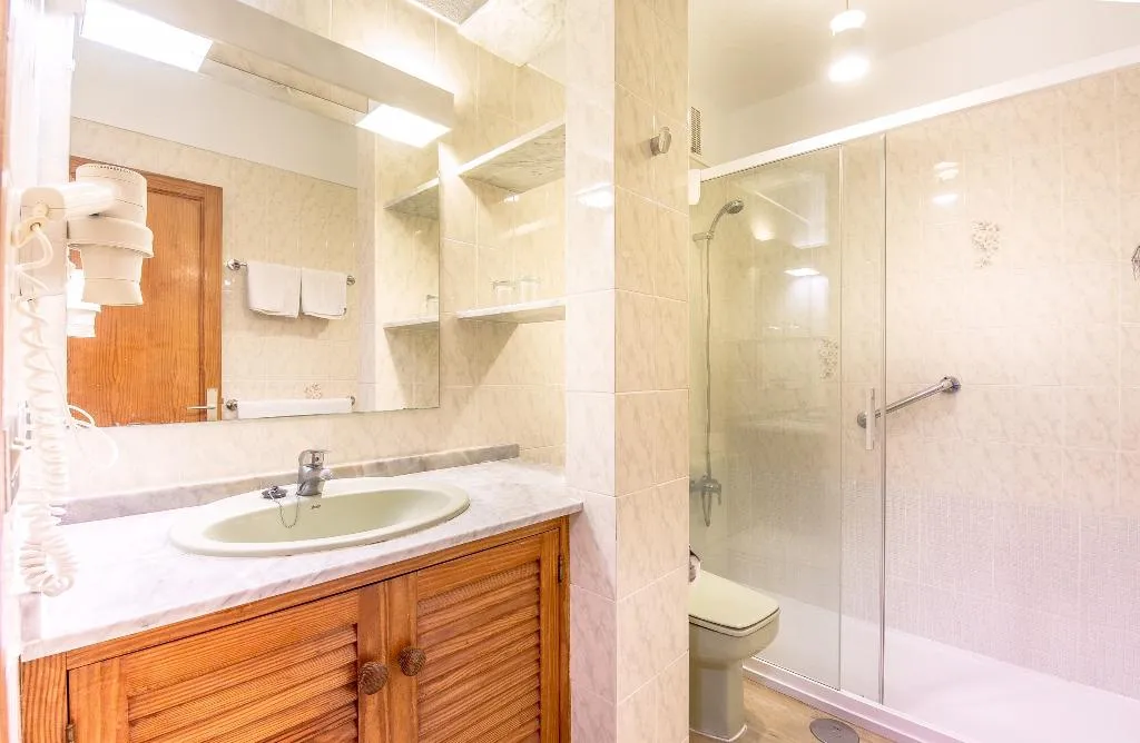APARTMENT WITH TERRACE Room, Apartamentos Albatros, Tenerife