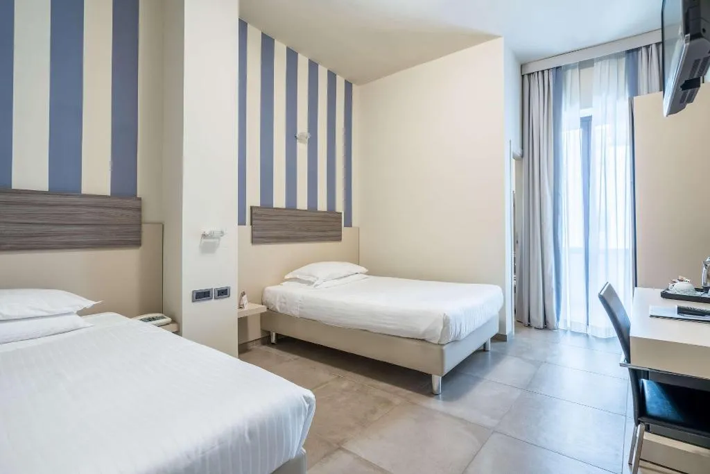 Room, Palace Hotel, Naples