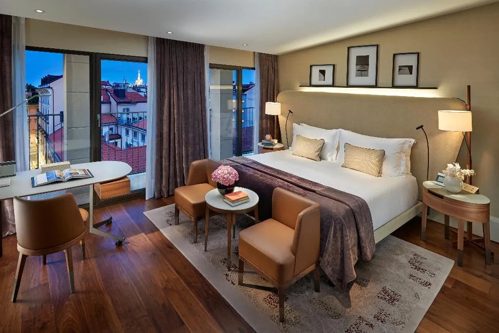 TWIN STANDARD Room, Mandarin Oriental Milan, Milan