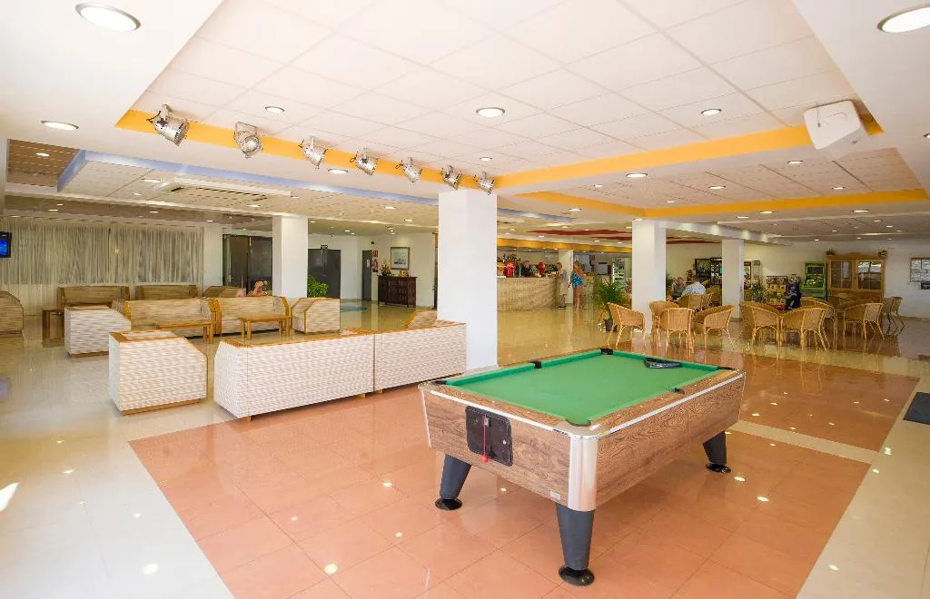 Sports and Entertainment, Vibra Riviera Hotel, Ibiza