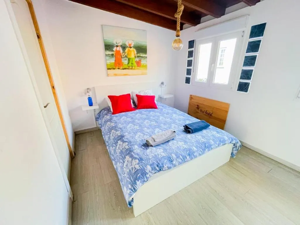 DOUBLE STANDARD Room, Puerto Nest Hostel, Tenerife